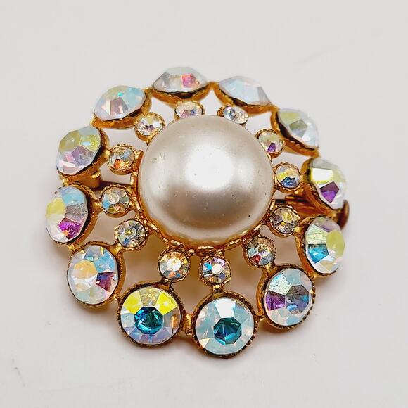 Vintage AB Rhinestone Brooch w/ Faux Pearl Center 1950s Trombone Clasp - Picture 4 of 7